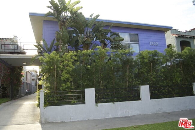 Building Photo - 1222 Orange Grv Ave Rental