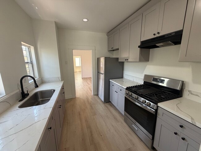 Building Photo - 2139 Venice Blvd Unit 2139 Venice Blvd