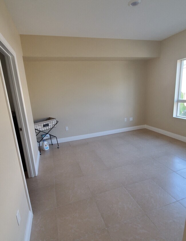 Photo - 1522 Lomita Blvd.