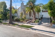 Photo - 1933 Comstock Ave House