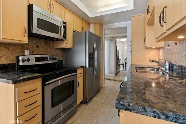 Photo - 1131 Alta Loma Rd Unit 408