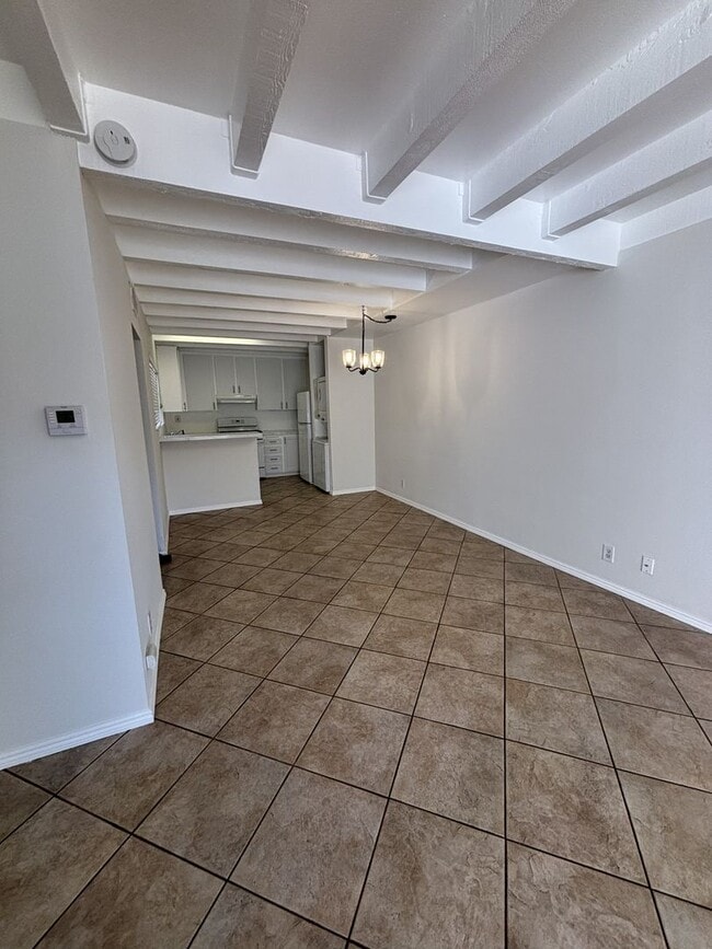 Photo - MOVE IN READY Updated La Habra condo