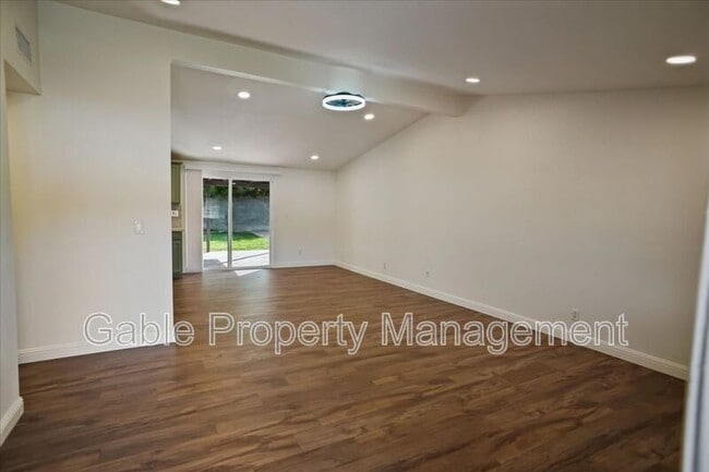 Photo - 19126 Fairweather St