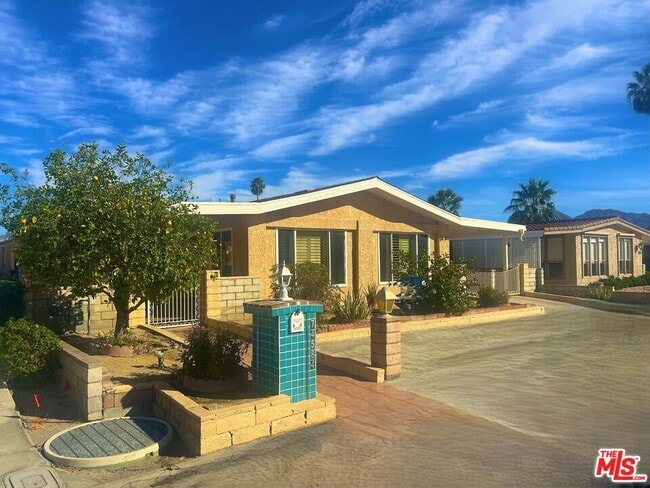 Building Photo - 74584 Nevada Cir E