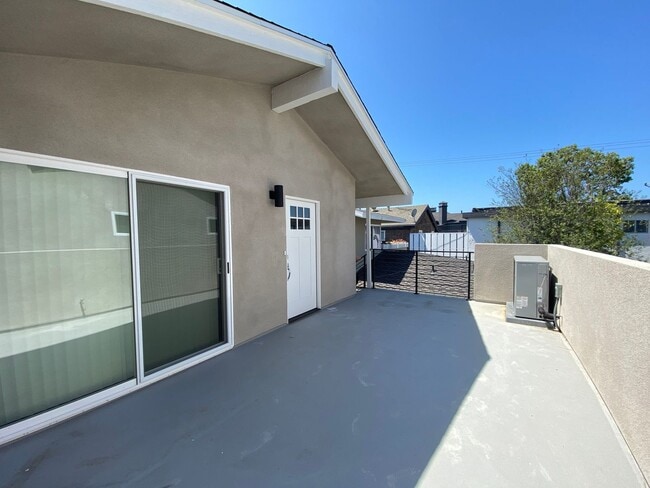 Photo - CDM Property Unit 420 1/2