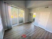 Photo - 14625 Dickens St