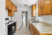 Photo - 9859 Arleta Ave