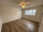 Photo - Spacious 2BD/1BA Apartment in Azalea Park ... Unit B
