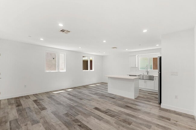 Photo - 10853 Hartsook St Unit 10855.5