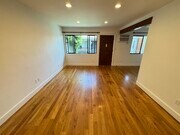 Photo - 625 N Hayworth Ave Apartment Unit 8