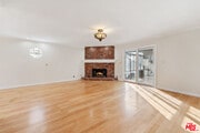 Photo - 807 E Orange Grove Ave House