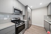 Photo - 1223 Hayworth Ave Unit 2