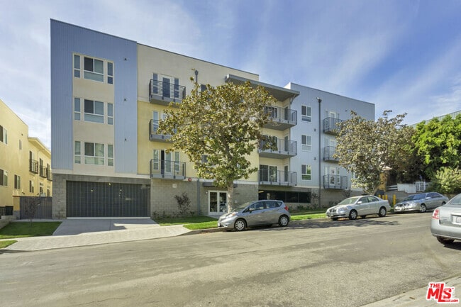 Building Photo - 6925 Knowlton Pl Unit 305 Rental