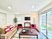 Photo - 113 Los Robles St