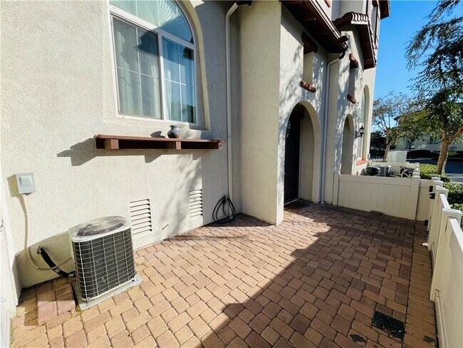 Photo - 33590 Willow Haven Ln Unit 102