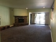 Photo - Spacious three bedroom one and half bath house in Sunland!