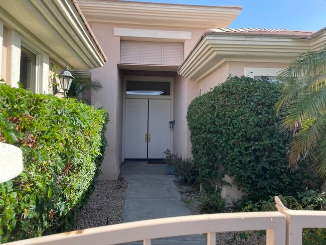 Photo - 39264 Mirage Cir