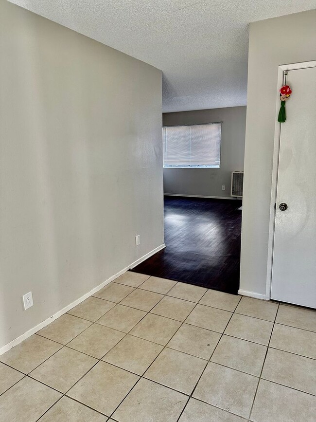 Photo - 618 Wilmington Blvd Unit C