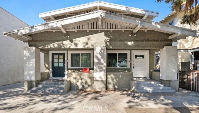 Building Photo - 911 W 40th Pl