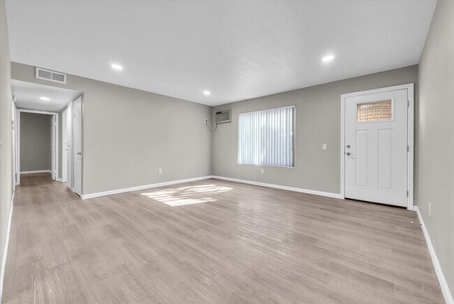 Photo - 10472 Chapman Ave Unit 2