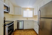 Photo - Spacious 3BD/3BA Condo with Enclosed Patio and Resort-style Amenities Unit 3H