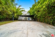 Photo - 816 Seward St