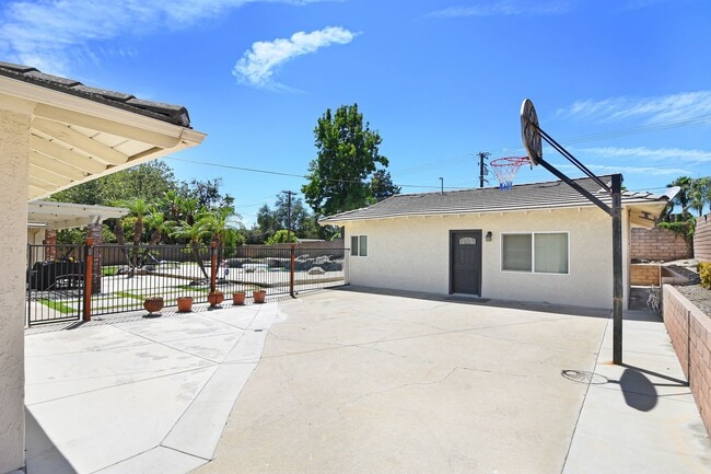 Photo - 1913 N Vallejo Way Unit 1913 N Vallejo Way #B