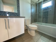 Photo - 627 N Mariposa Ave Unit 627