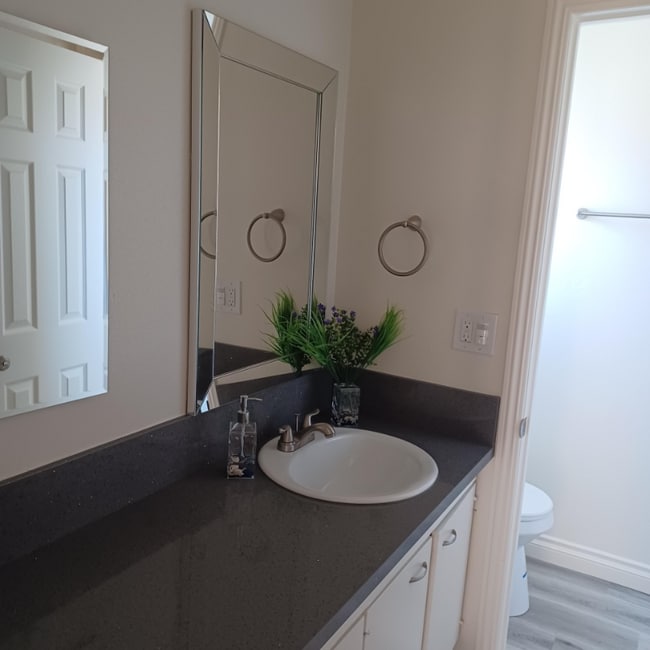 Photo - 4901 Heil Ave Unit D-50