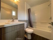 Photo - 422 N 3rd St Unit B