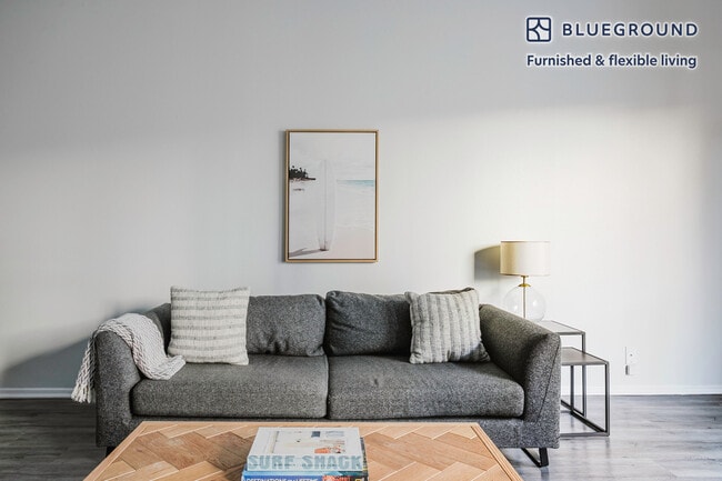 Photo - 747 Gayley Ave Unit FL3-ID1269