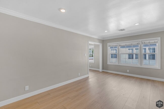 Photo - 8613 W Olympic Blvd