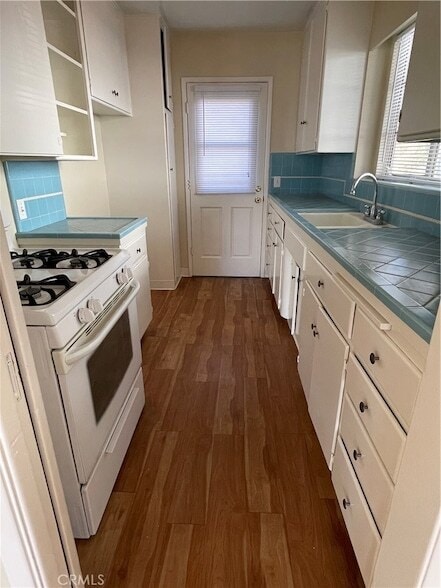 Photo - 823 La Cadena Ave