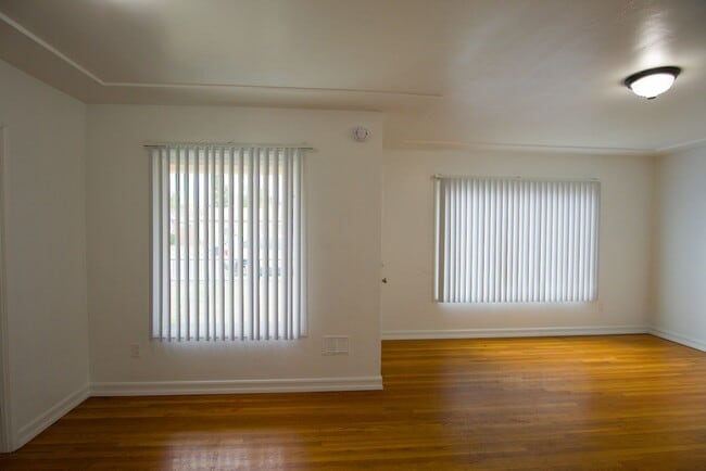 Photo - 170-170 1/2 Garret Avenue Unit 170 Garrett