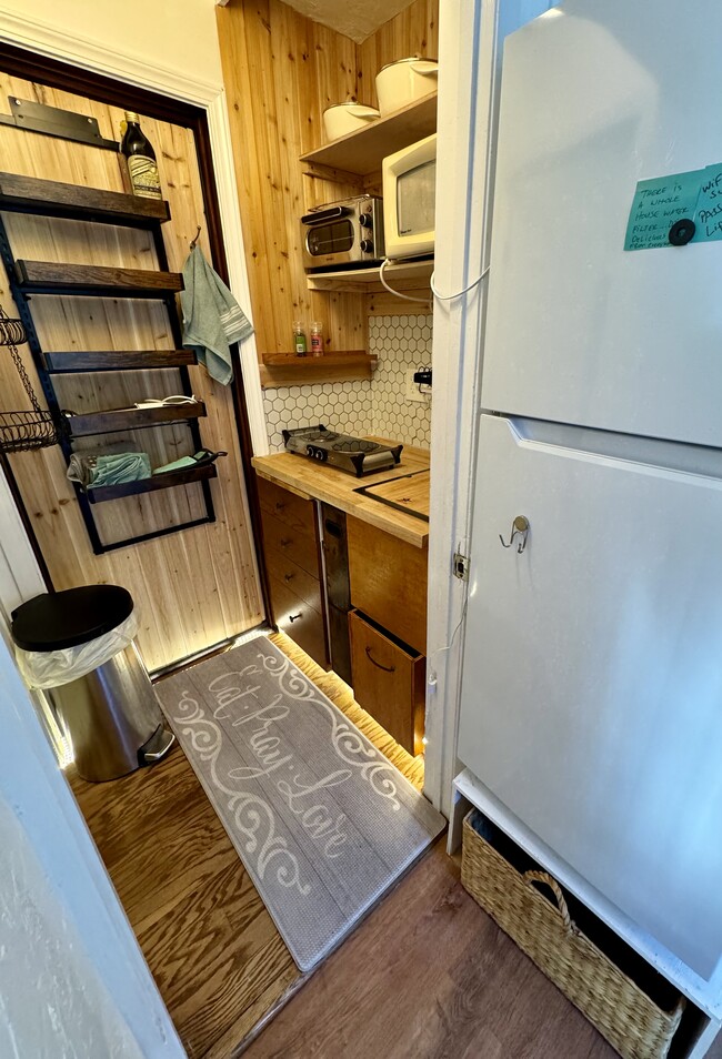 Photo - 12845 Gilmore Ave