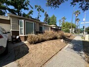 Photo - 917 N Los Robles Ave Townhome