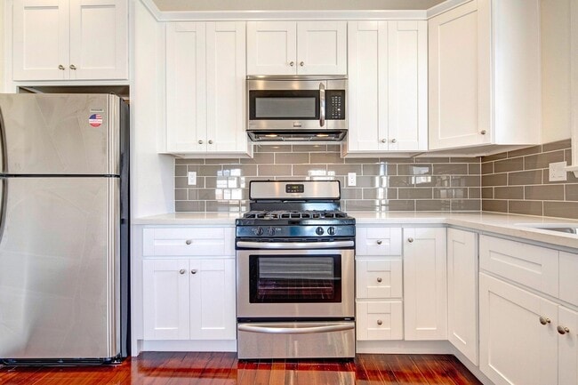 Building Photo - 2801 San Marino St