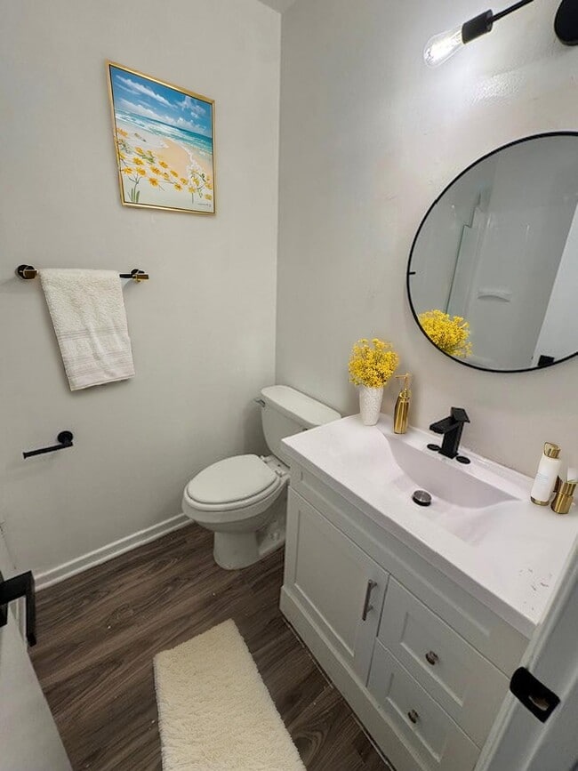 Photo - 950 N Walnut St Unit 9