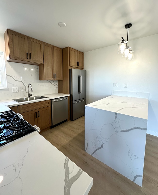 Photo - 3881 Ecochee Ave