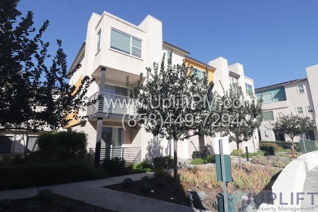 Photo - 4 Bed 3.5 Bath Townhome in Chula Vista w/ Washer/Dryer and 2-Car Garage