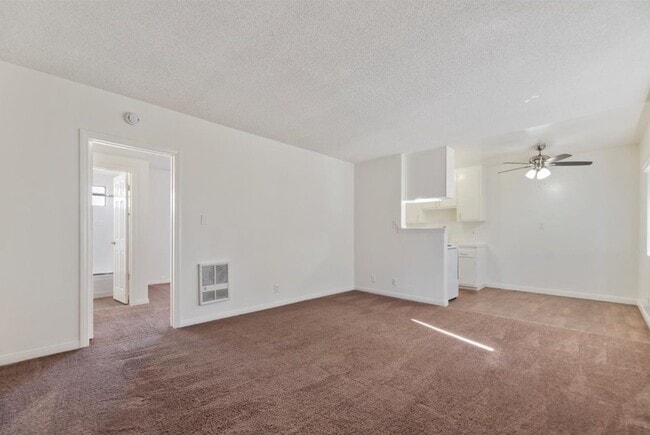 Photo - 16405 Cornuta Apartments