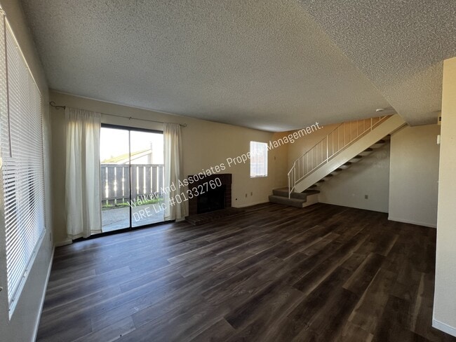 Photo - 1161 Sumner Pl