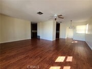 Photo - 25193 Starr St