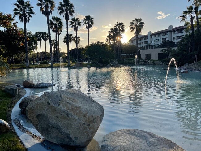 Building Photo - 5705 Friars Rd Unit 49