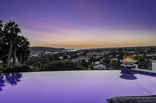 Photo - 7335 El Fuerte St