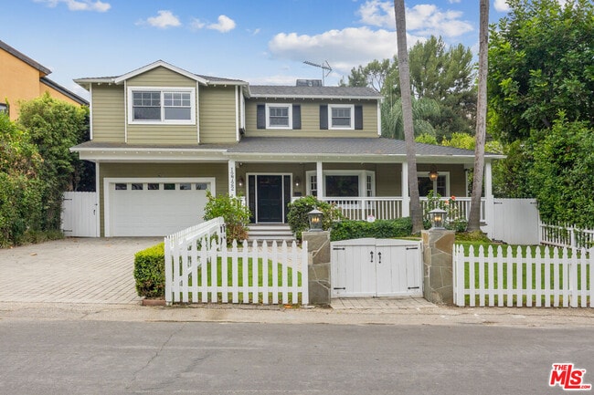 Building Photo - 12722 Halkirk St