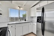 Photo - 920 Raintree Pl