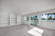 Photo - 466 S Venice Blvd Townhome