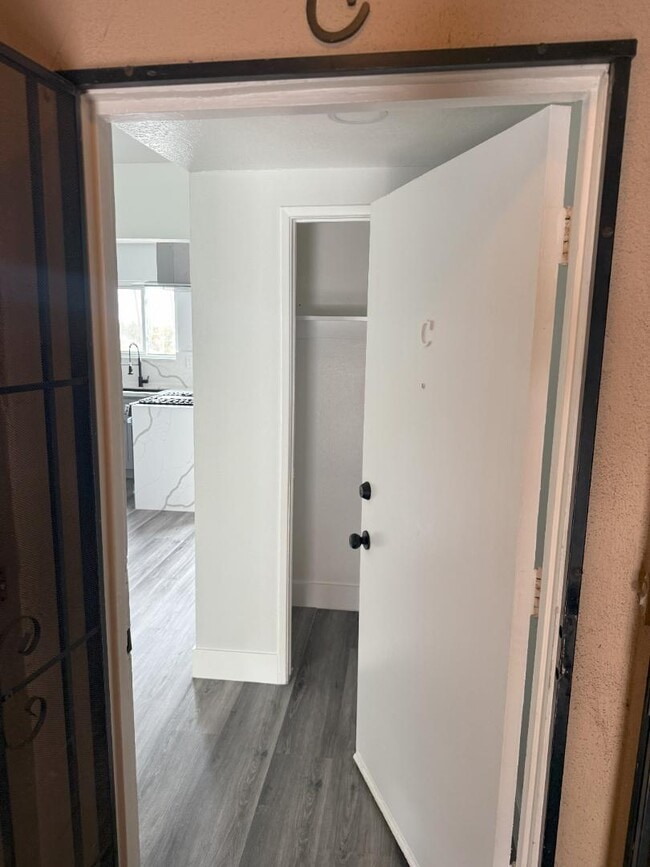 Photo - 122 N Merrimac Dr Apartment