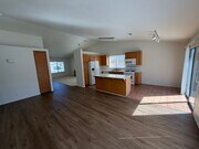 Photo - 1424 Via Rosa